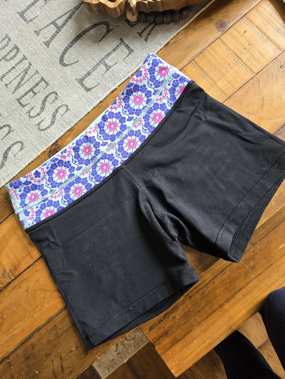 Reversible LULU Lemon Shorts